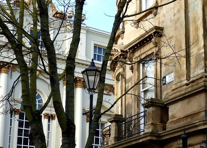 Mansion Court